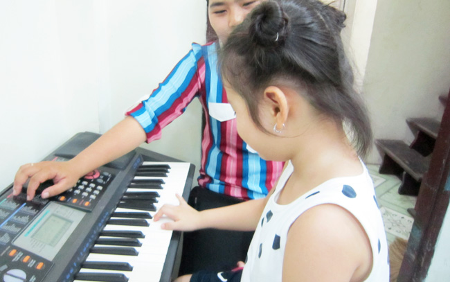 khoa-hoc-dan-trung-tam-am-nhac-phanxico-khuyen-mai-6